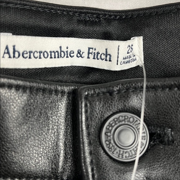 Abercrombie and fitch Black Faux Leather mid 26 new - Picture 3 of 5